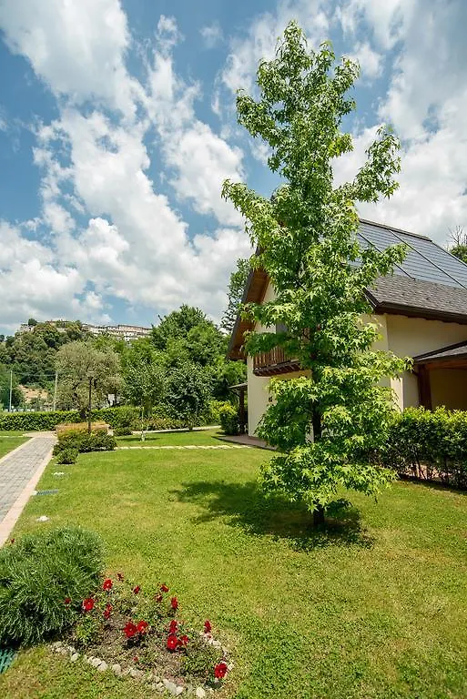 Apartment Case Vacanza Orchidea Coreglia Antelminelli